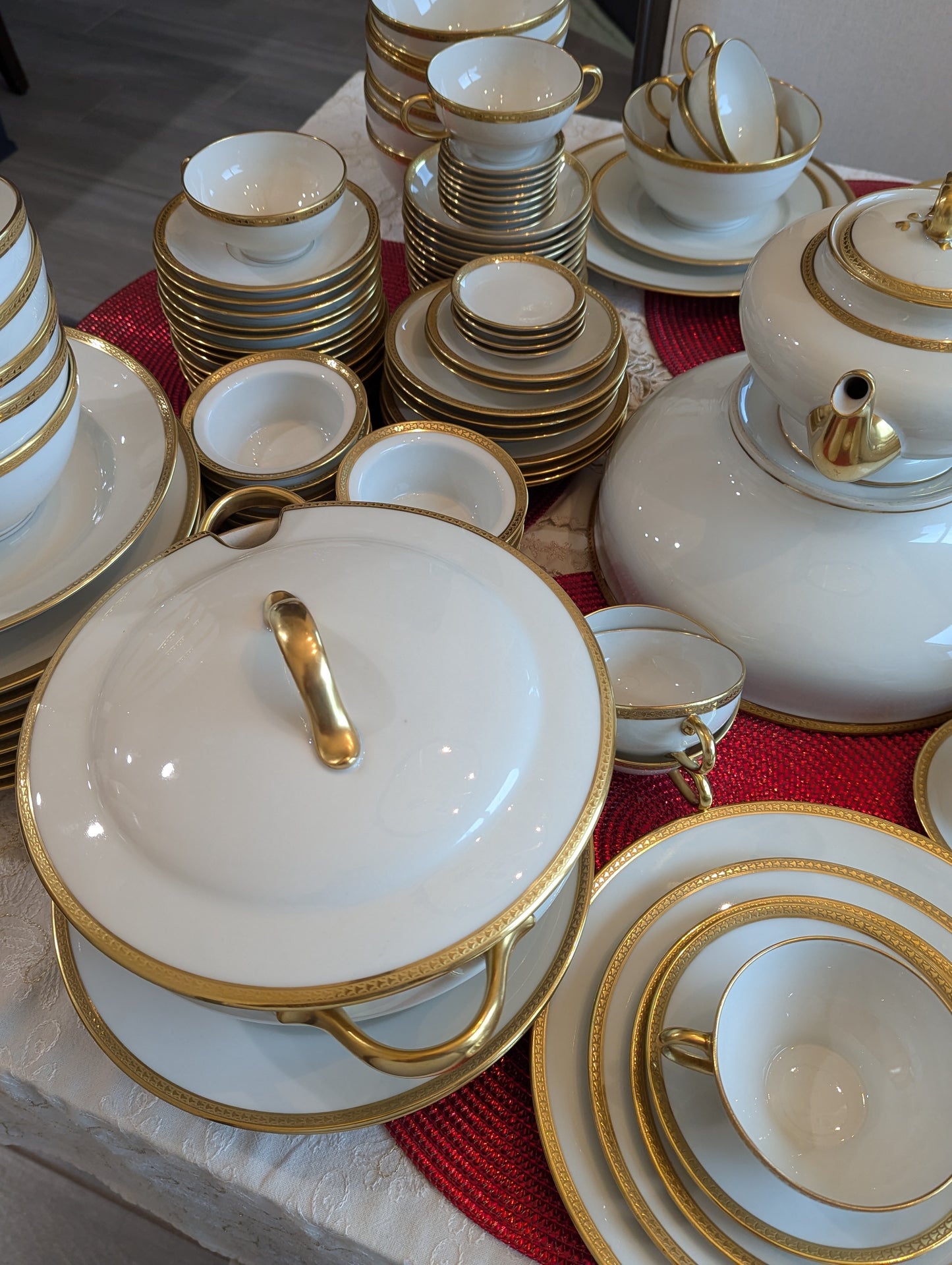 Antique Limoges W.G. & Co. 164-Piece Porcelain China Set – Gold Rim – 1900s-1932 – France