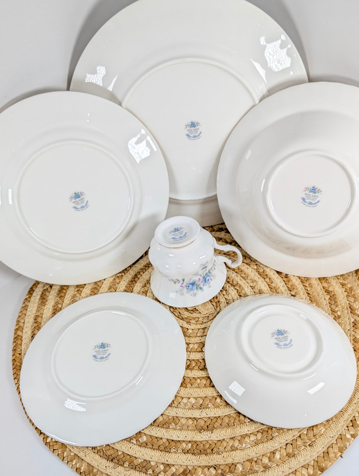 Royal Albert Blue Blossoms Made In England 6 Pieces Place Setting