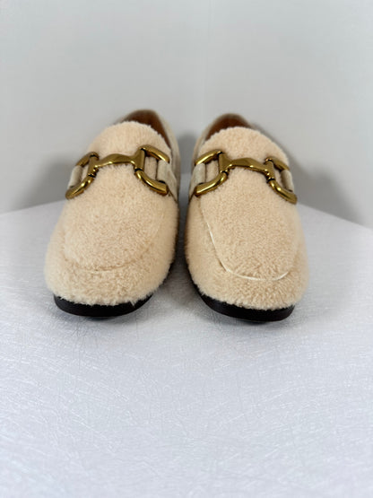 Bibi Lou Sherpa Loafers Cream Teddy Fur Gold Chain Hardware Size EU 39 US 8.5 or 9