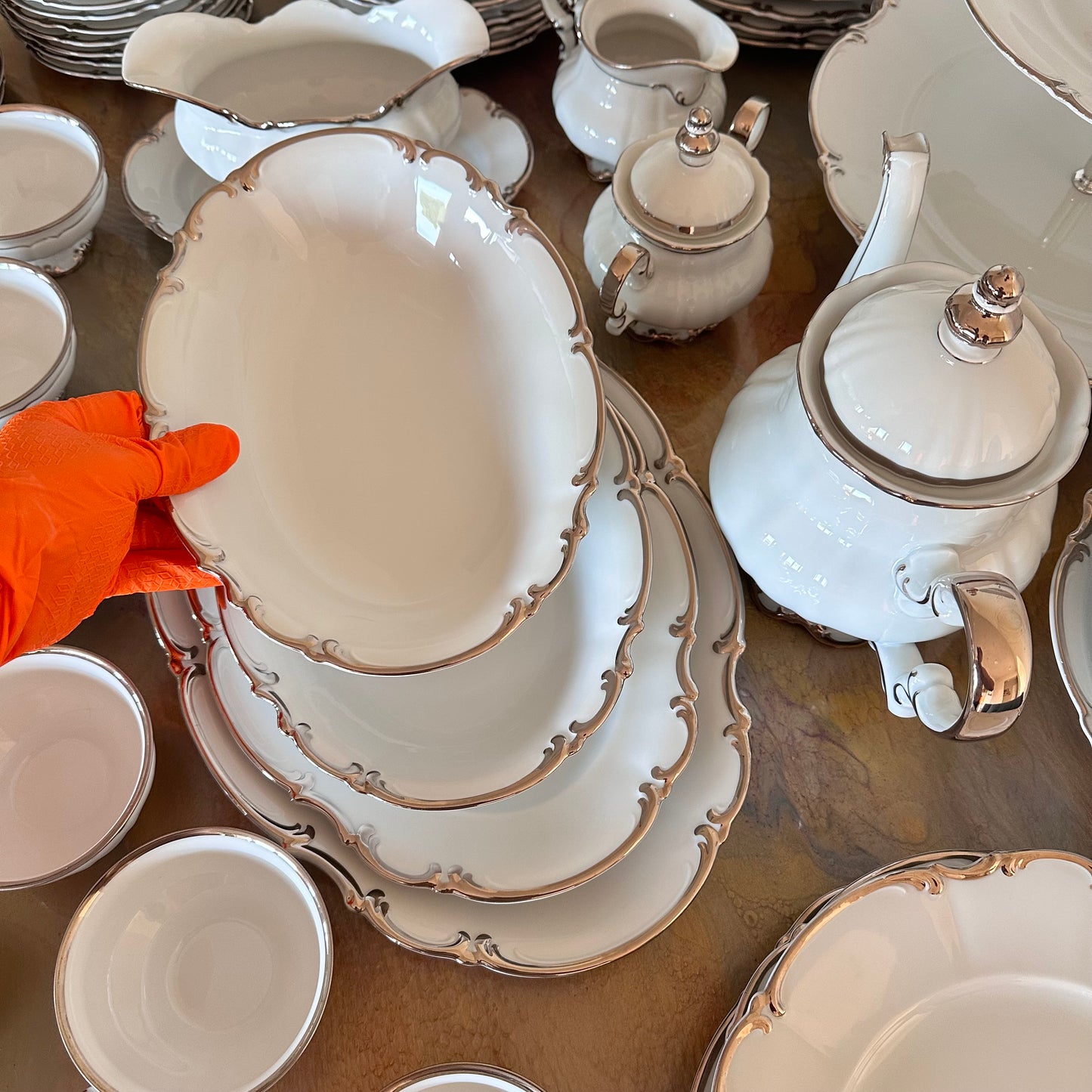 ✨ 86-Piece Hutschenreuther Revere Sylvia Platinum Trim Fine China Tableware Set