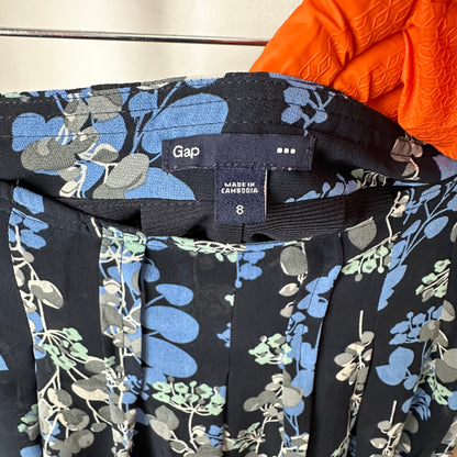 Bundle of Shorts & Skirt Size 31