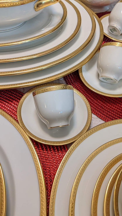 Antique Limoges W.G. & Co. 164-Piece Porcelain China Set – Gold Rim – 1900s-1932 – France