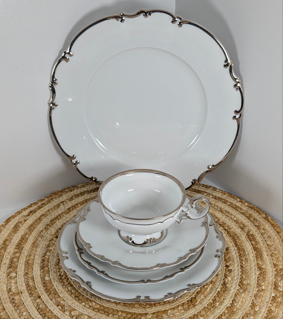 Hutschenreuther, Revere, Sylvia Platinum Trim 5 Pieces Place Setting