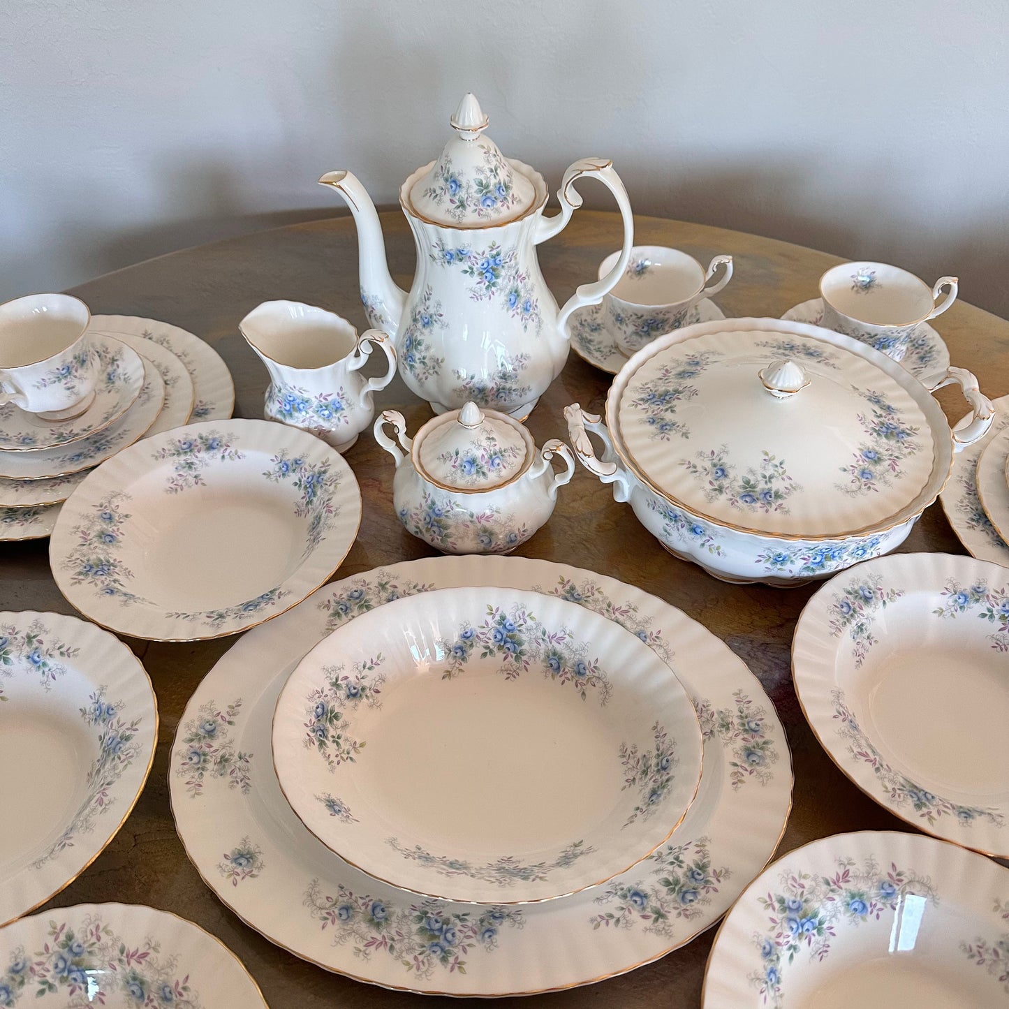 56 Piece Royal Albert “Blue Blossoms” 56-Piece Fine Bone China Dinnerware Set