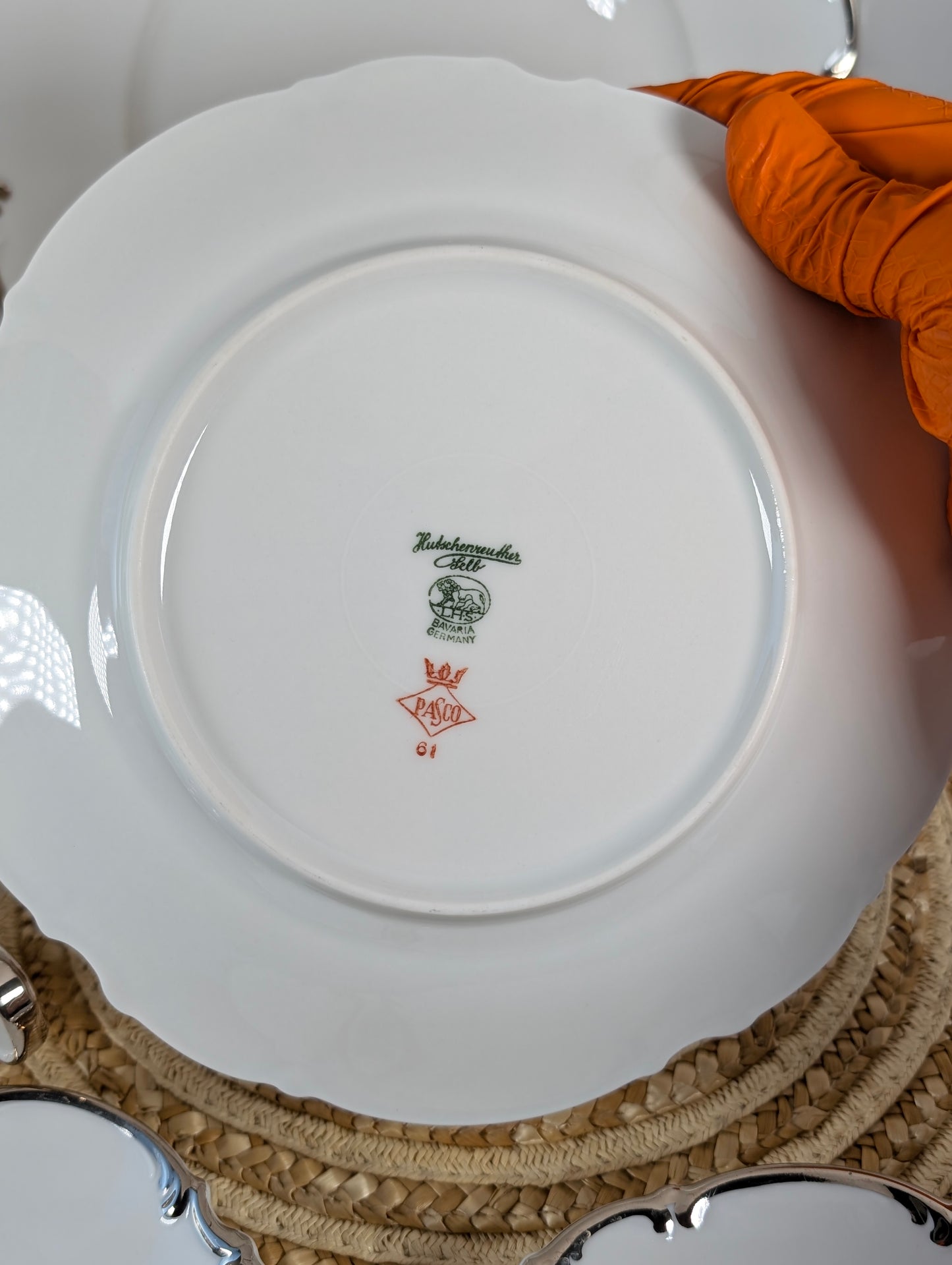 Hutschenreuther, Revere, Sylvia Platinum Trim 5 Pieces Place Setting