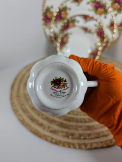 Royal Albert Old Country Roses Bone China 6 Pieces Place Setting Made In ENGLAND