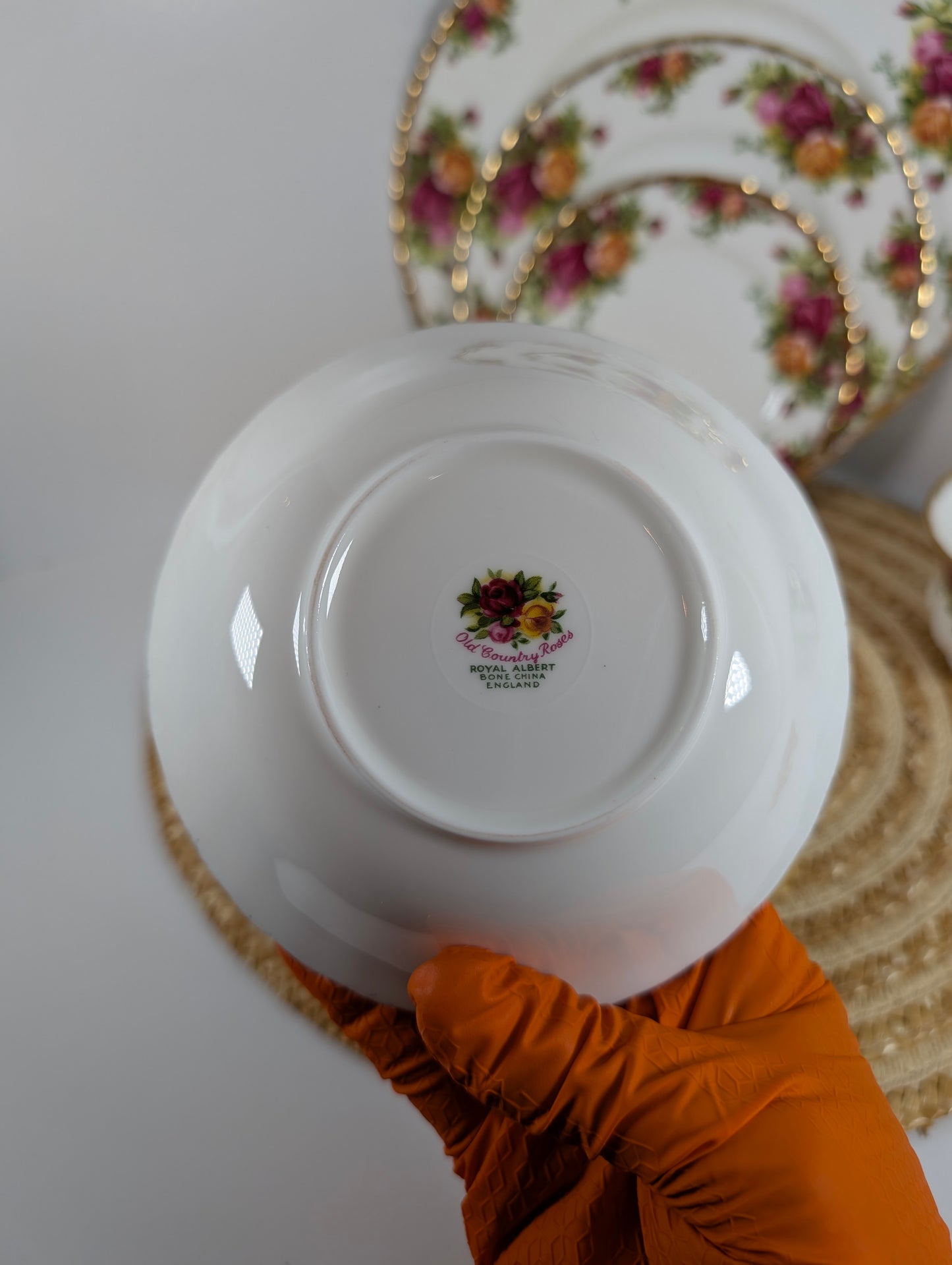 Royal Albert Old Country Roses Bone China 6 Pieces Place Setting Made In ENGLAND