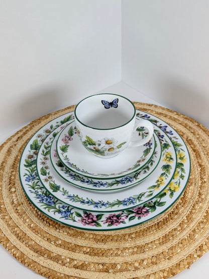 Royal Worcester Herbs Made In ENGLAND 5 Pieces Place Setting