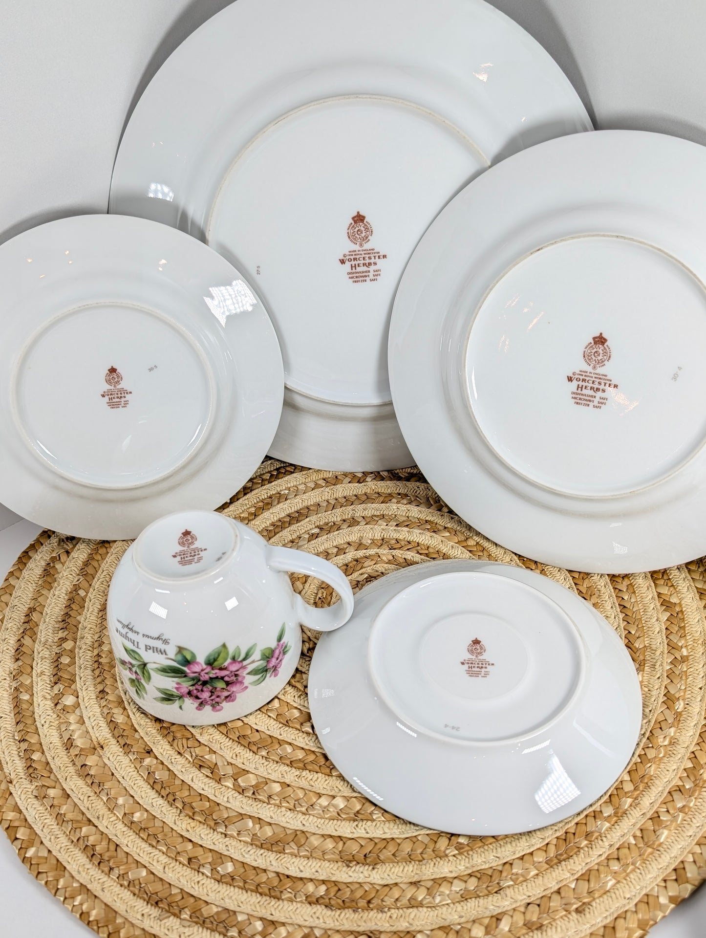 Royal Worcester Herbs Made In ENGLAND 5 Pieces Place Setting