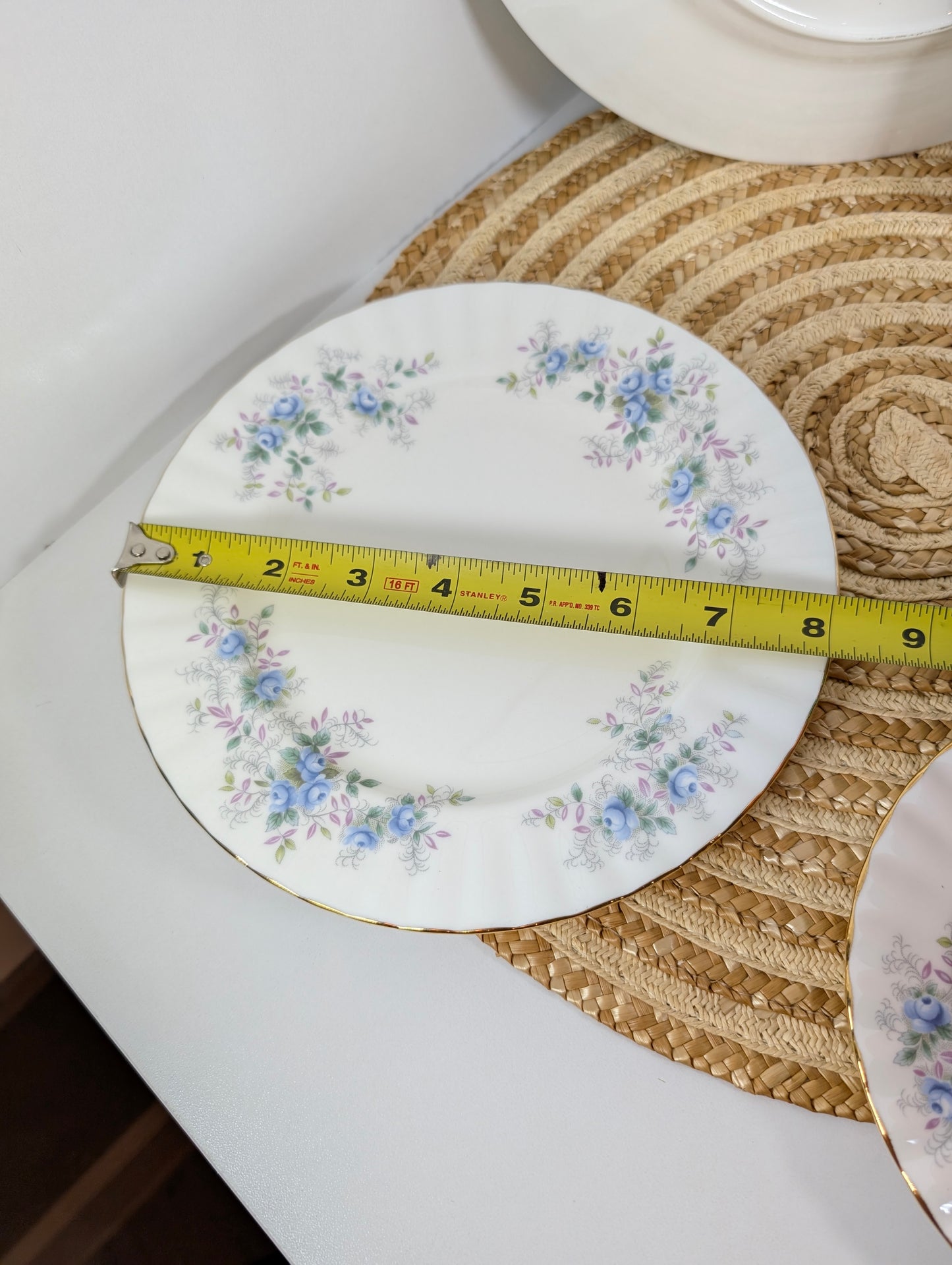 Royal Albert Blue Blossoms Made In England 6 Pieces Place Setting