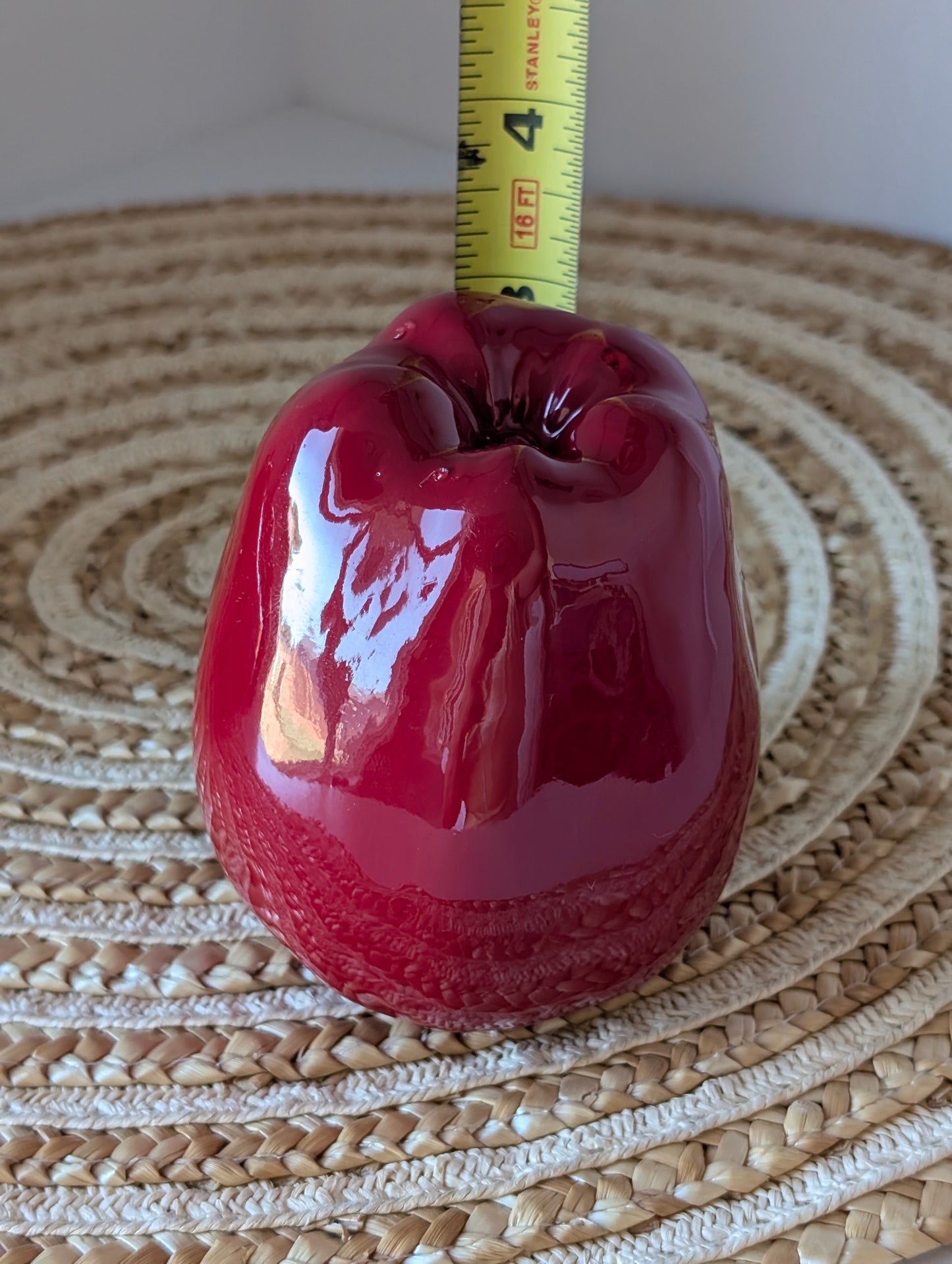 4 Apple & Pear Salt & Pepper Shakers & 1 Ceramic Red Apple Super Cute