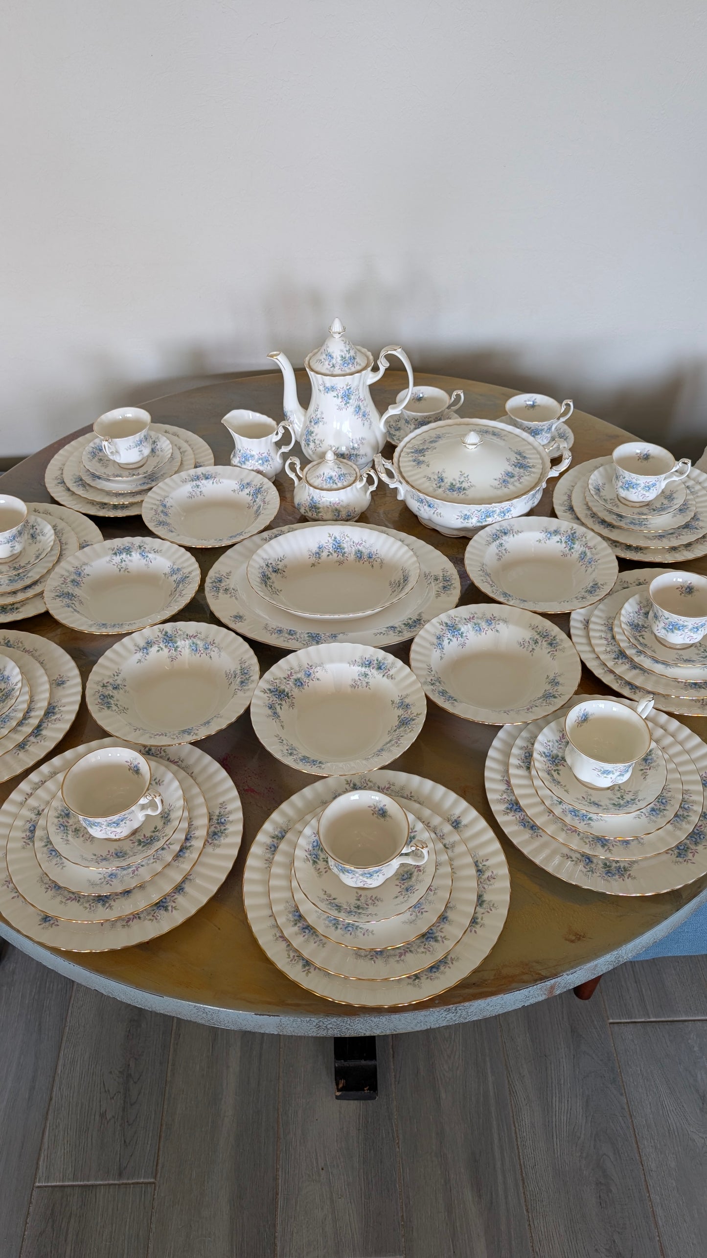 56 Piece Royal Albert “Blue Blossoms” 56-Piece Fine Bone China Dinnerware Set