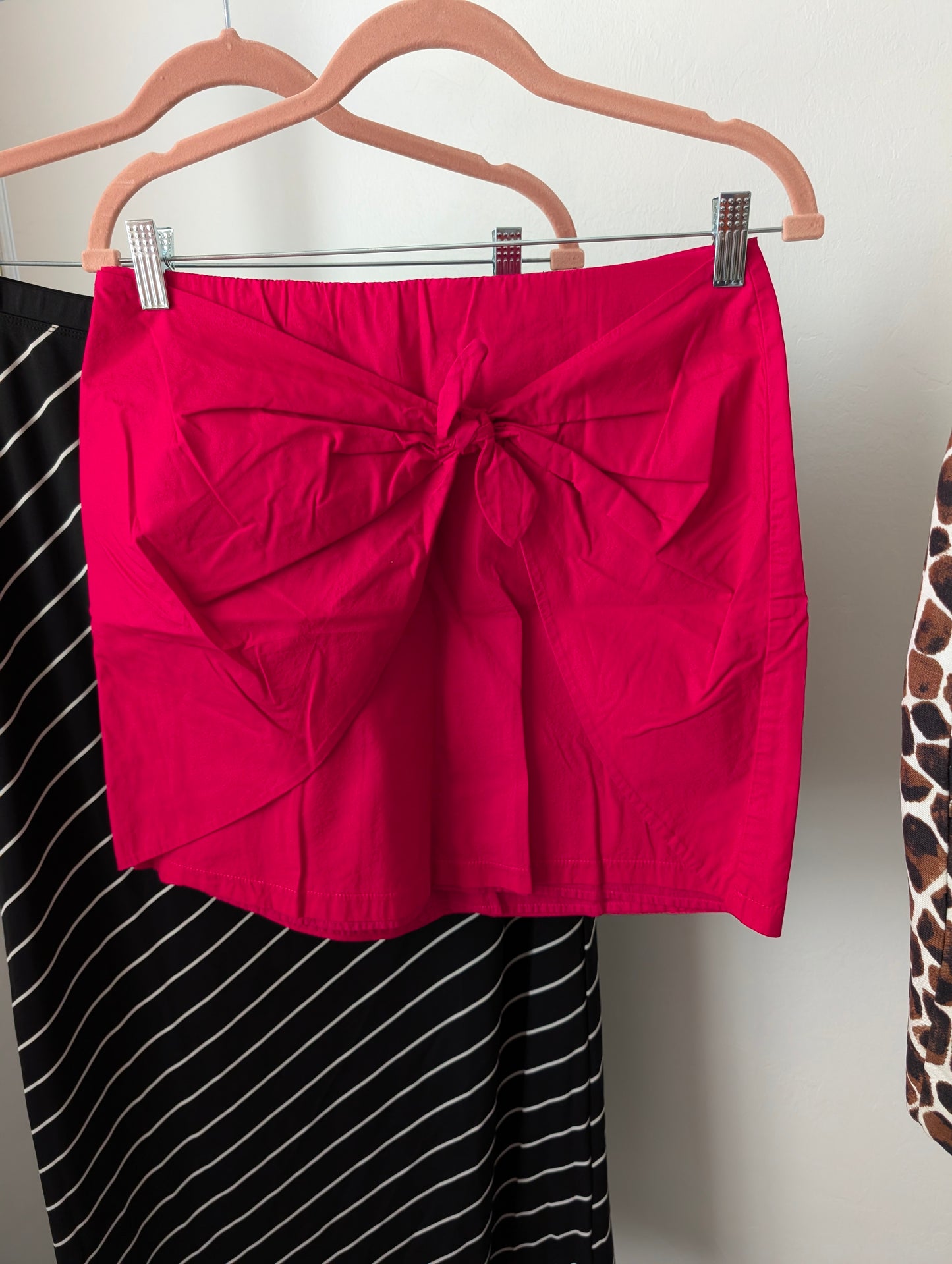Bundle: Skirts Pink, Black, Brown & Green Shorts Size 29 Waist