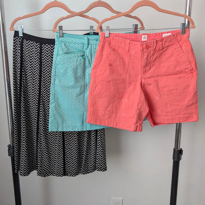 Bundle of shorts, skort, skirt. 3 pcs